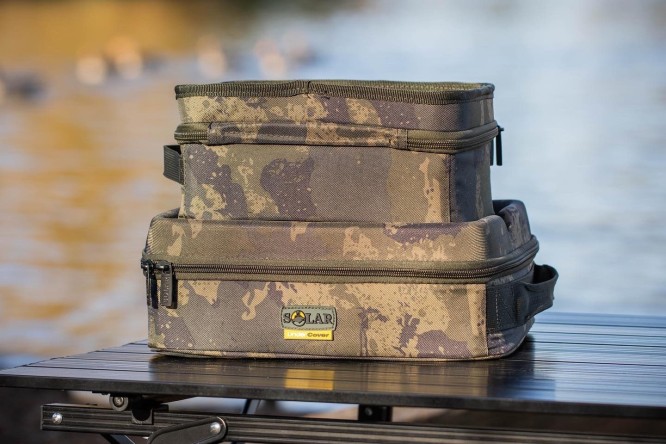 Solar Undercover Camo Multipouch 