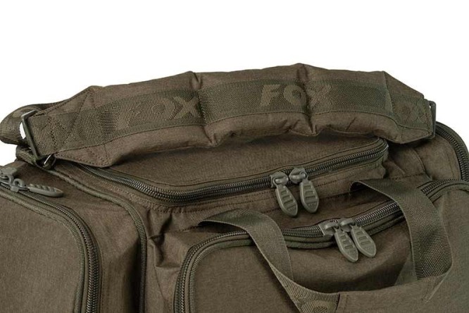 Fox  Voyager Medium Carryall 