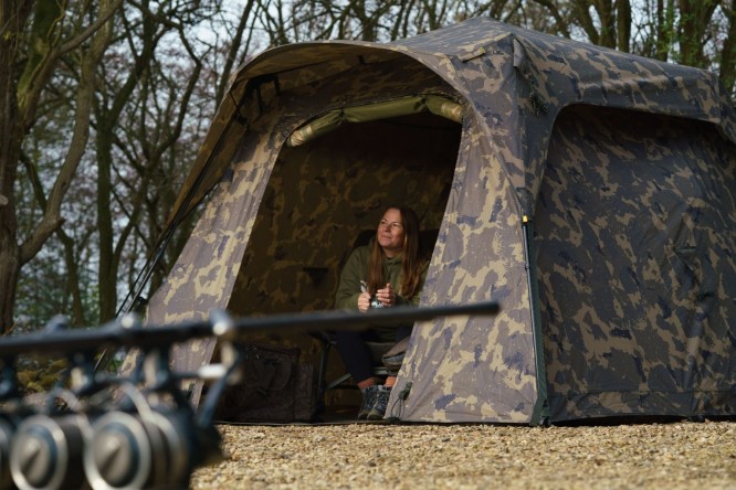 Solar Worldwide Quick Up Shelter