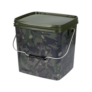 Trakker 13 Ltr Camo Square Container inc tray 